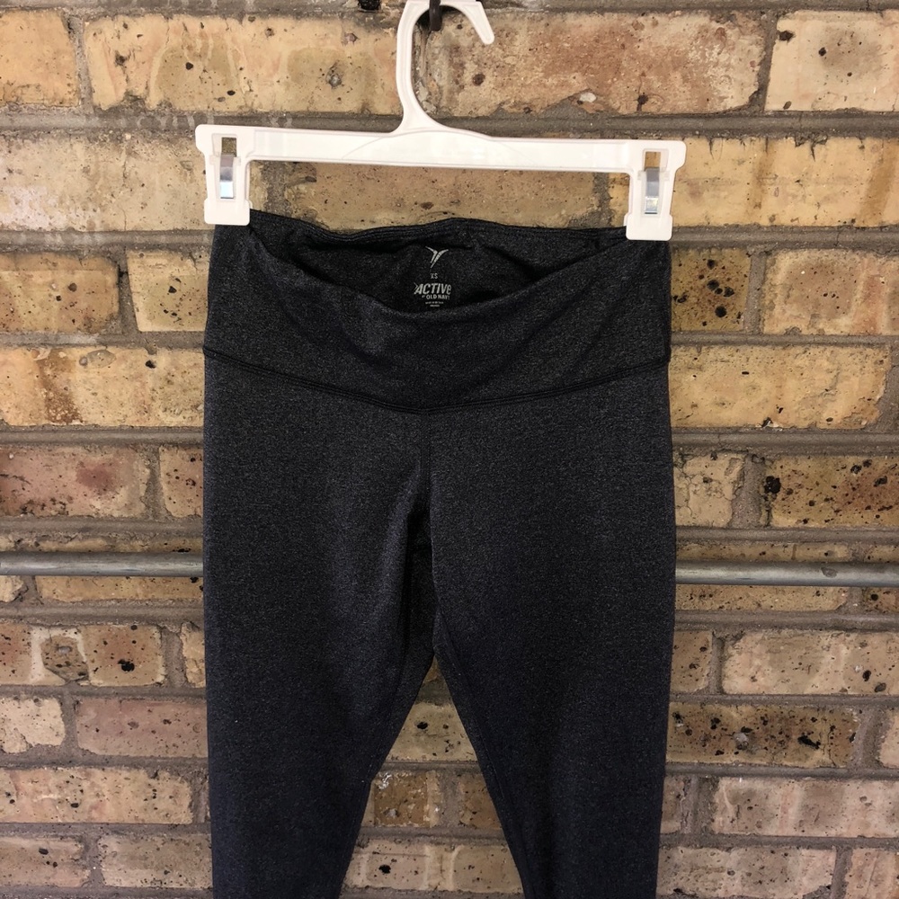 Old Navy Mid-Rise Jersey Athletic Leggings!